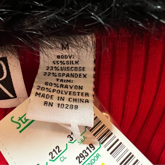 Vintage WR Red Zipper Front Lace Embellished Sweater Faux Fur Collar Sz M NWT - Picture 9 of 11